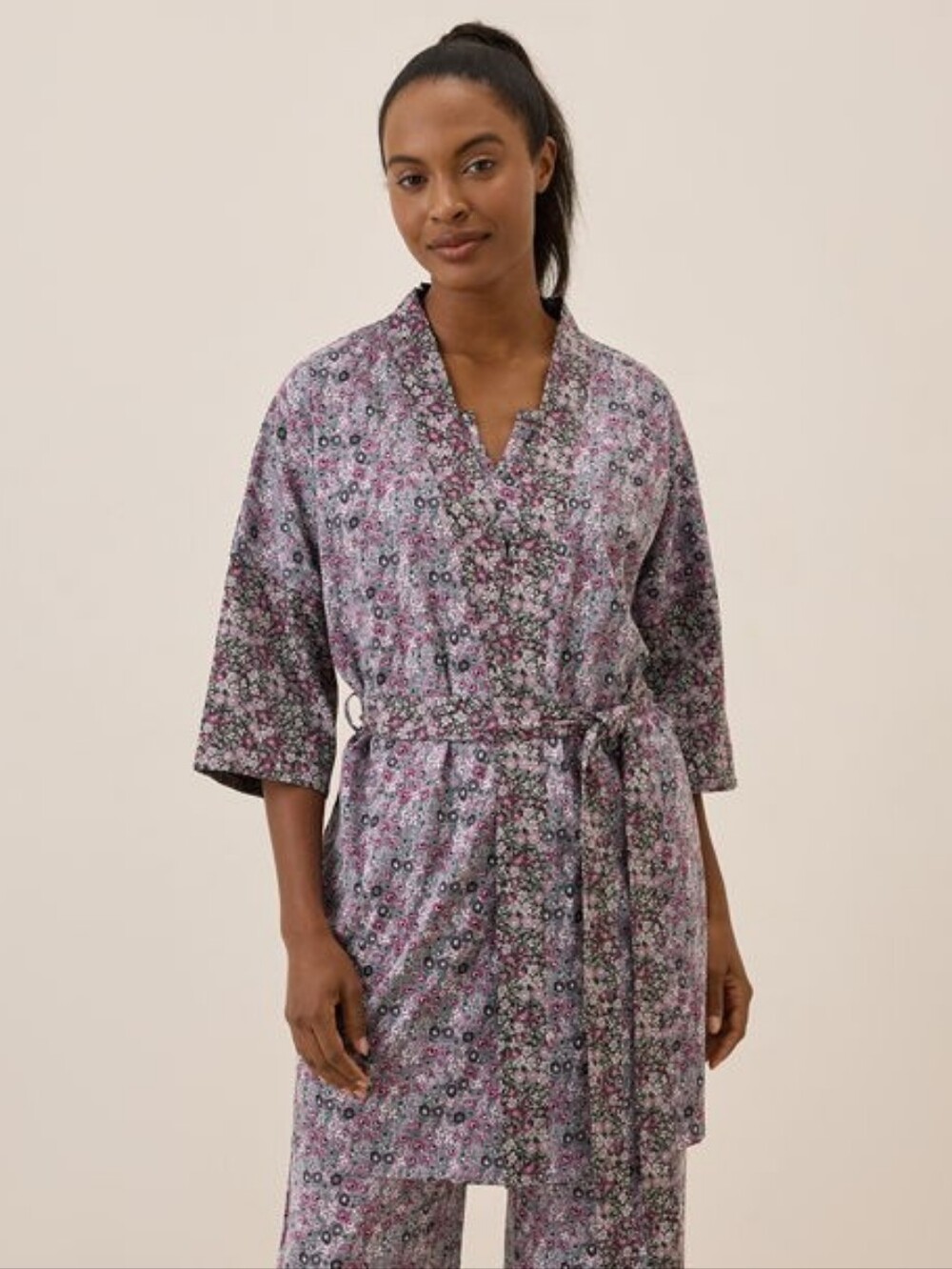 Pact Floral Staycation Short Robe M/L - Picture 2 of 7